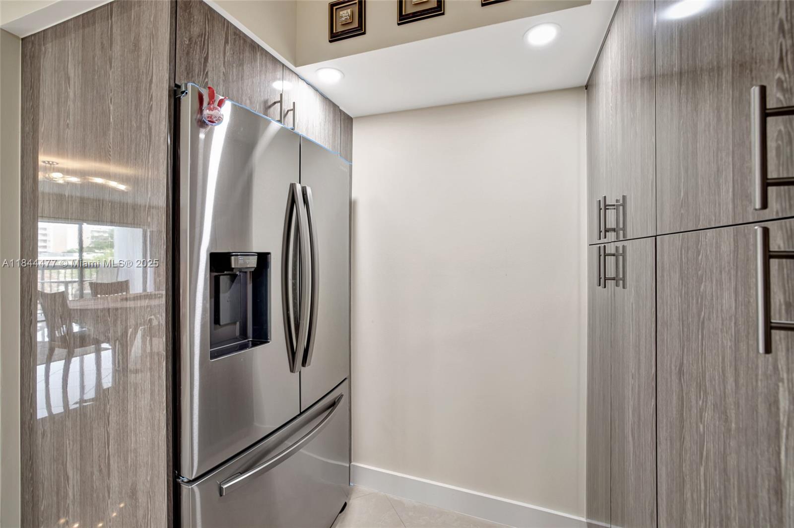 Property photo # 8