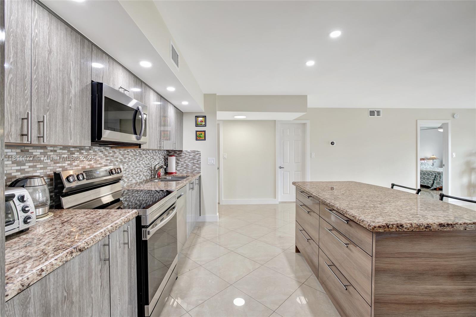 Property photo # 5