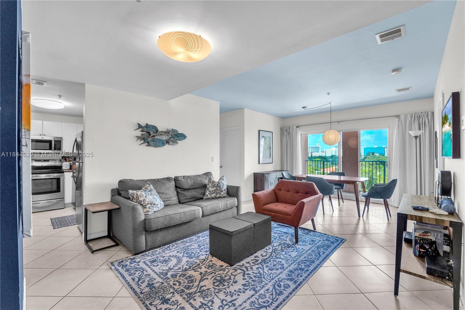 Property photo # 9