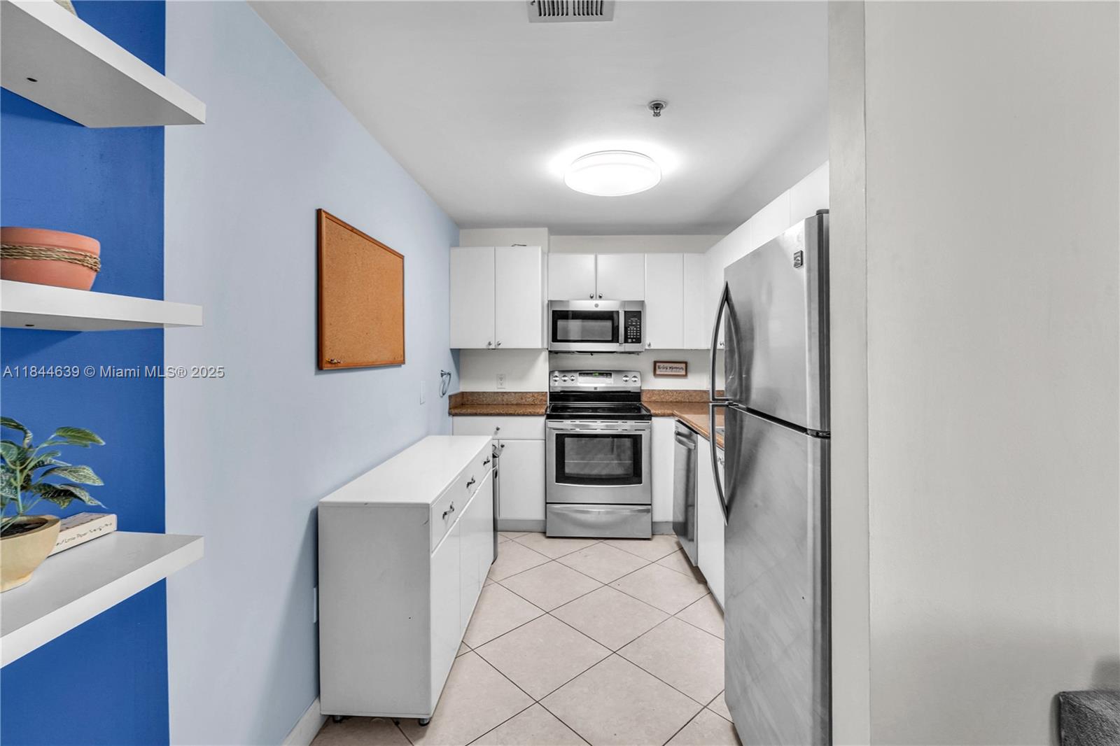 Property photo # 3
