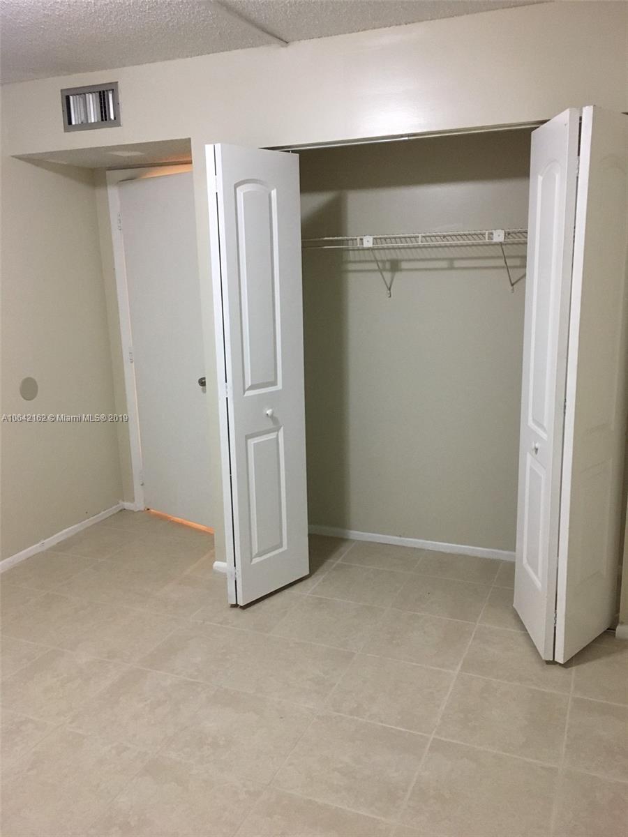 4170 Inverrary Dr #111, Lauderhill, Florida image 21