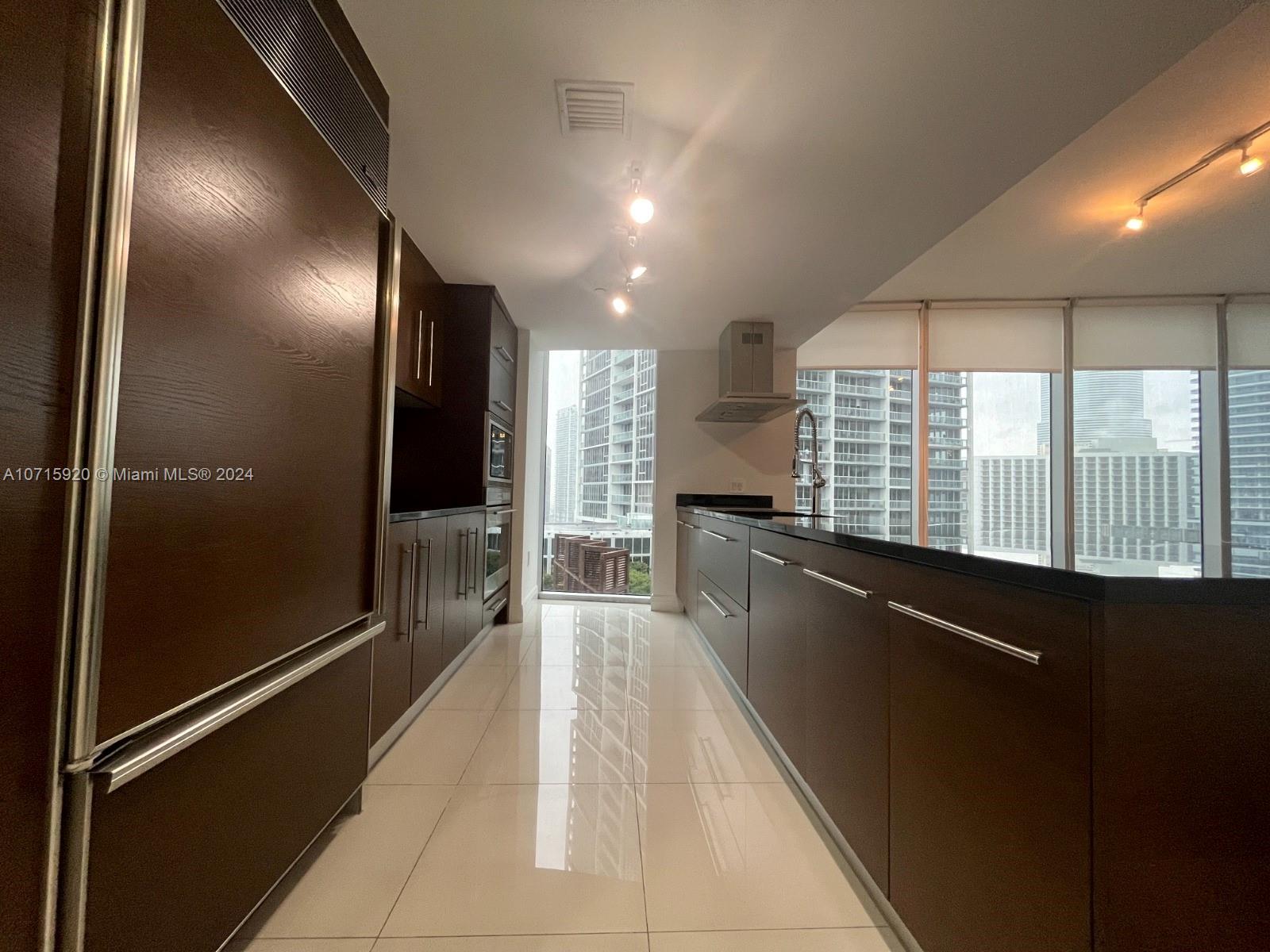 495 Brickell Ave #1710, Miami, Florida image 3