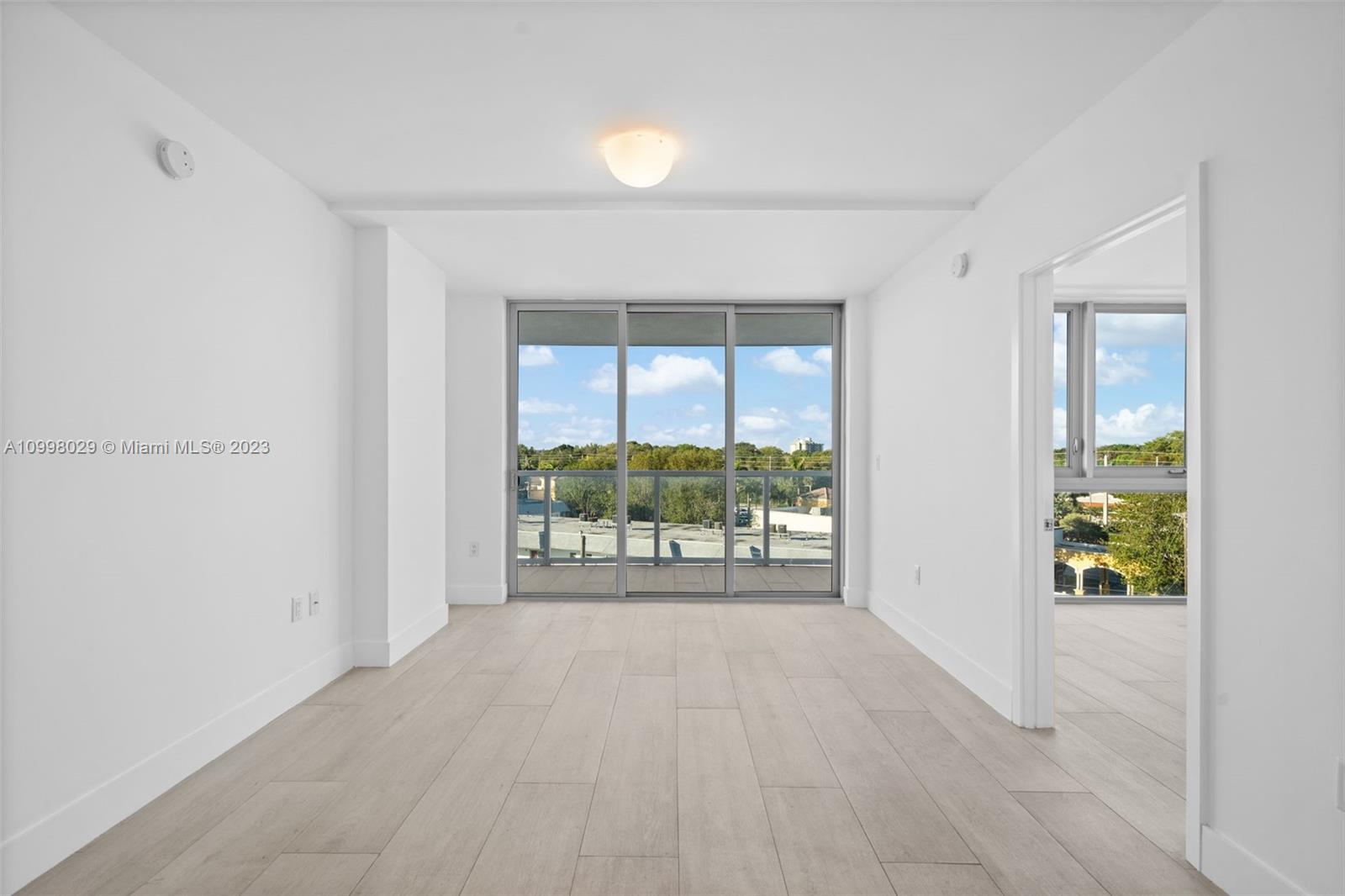 13800 Highland Dr #504, North Miami Beach, Florida image 11