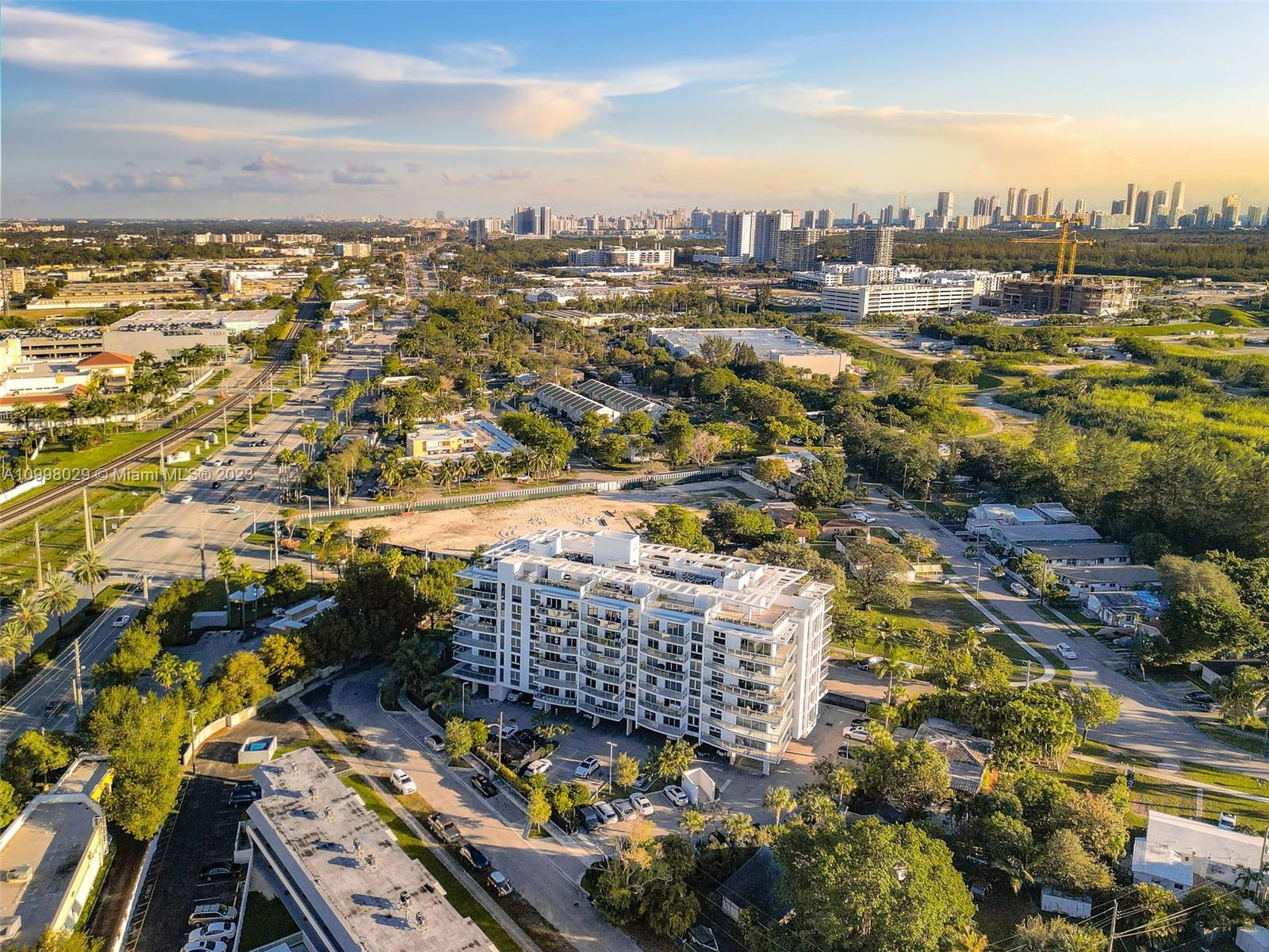 13800 Highland Dr #504, North Miami Beach, Florida image 32