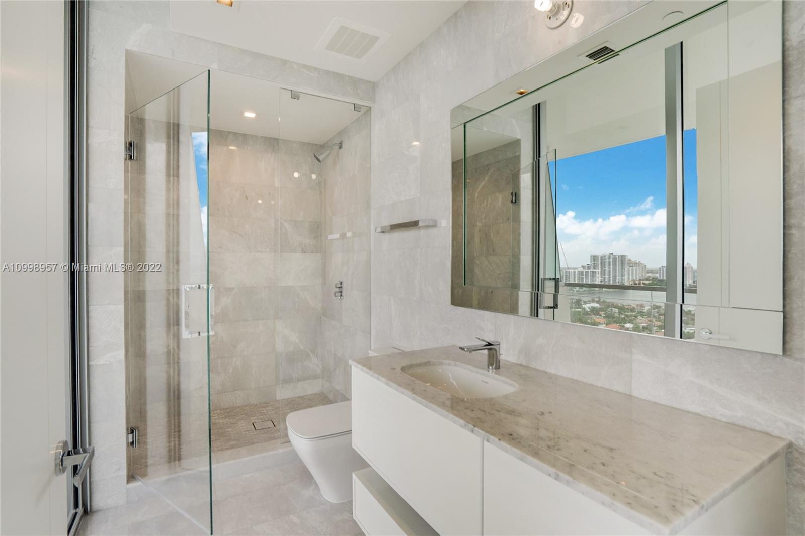 18501 Collins Ave #1804, Sunny Isles Beach, Florida image 24