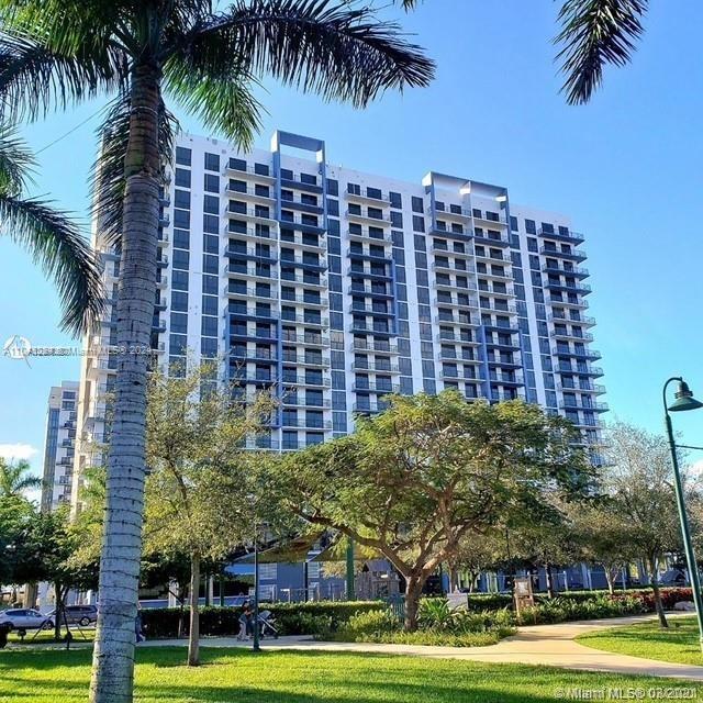 NEW CONSTRUCTION! Amazing and bigger corner unit, Park views. High ceilings, two central A/C unit, hurricane rated windows, spacious laundry room inside the unit, two access, two keys design!!!! very close to amazing restaurants, schools and shopping areas. Luxury amenities on site. Unit rented until Nov 2025 for $3.600 per month.