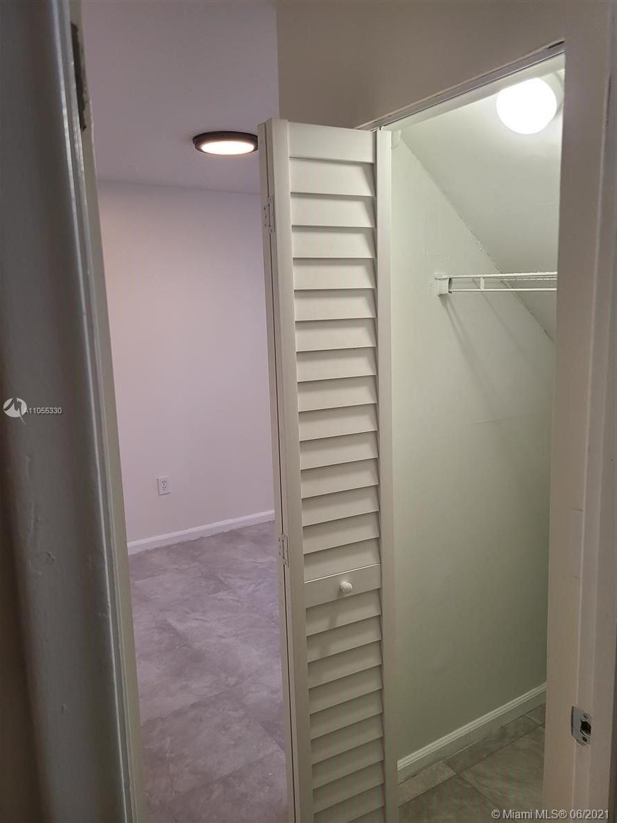 4020 Del Rio Way #4020, Sunrise, Florida image 15