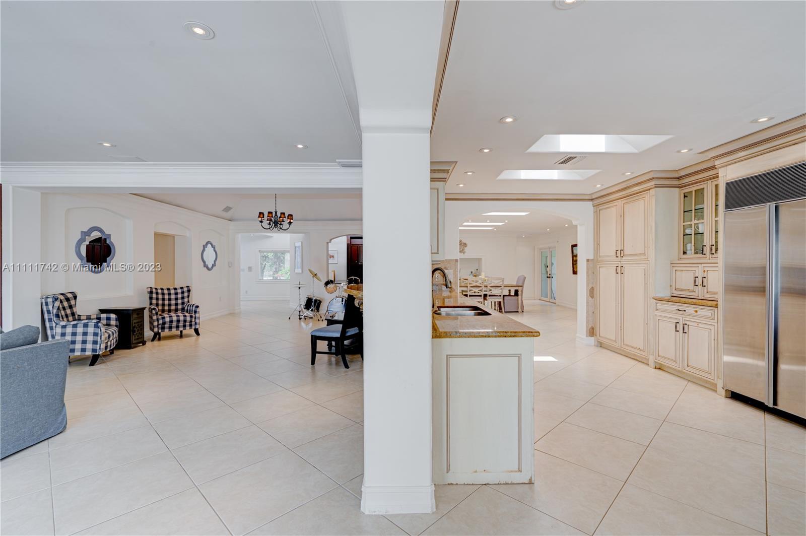 2280 SW 154th Ave, Davie, FL 33326, 4 Bedrooms Bedrooms, ,2 BathroomsBathrooms,Residential,For Sale,154th Ave,A11111742