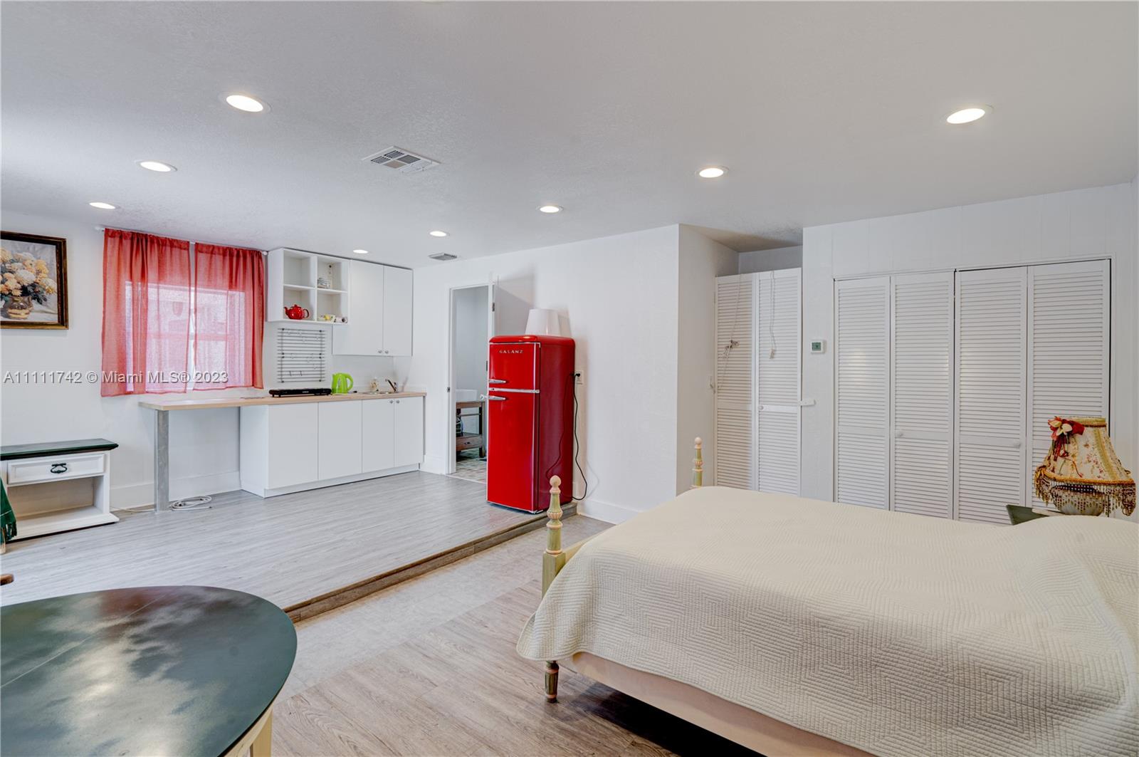 2280 SW 154th Ave, Davie, FL 33326, 4 Bedrooms Bedrooms, ,2 BathroomsBathrooms,Residential,For Sale,154th Ave,A11111742