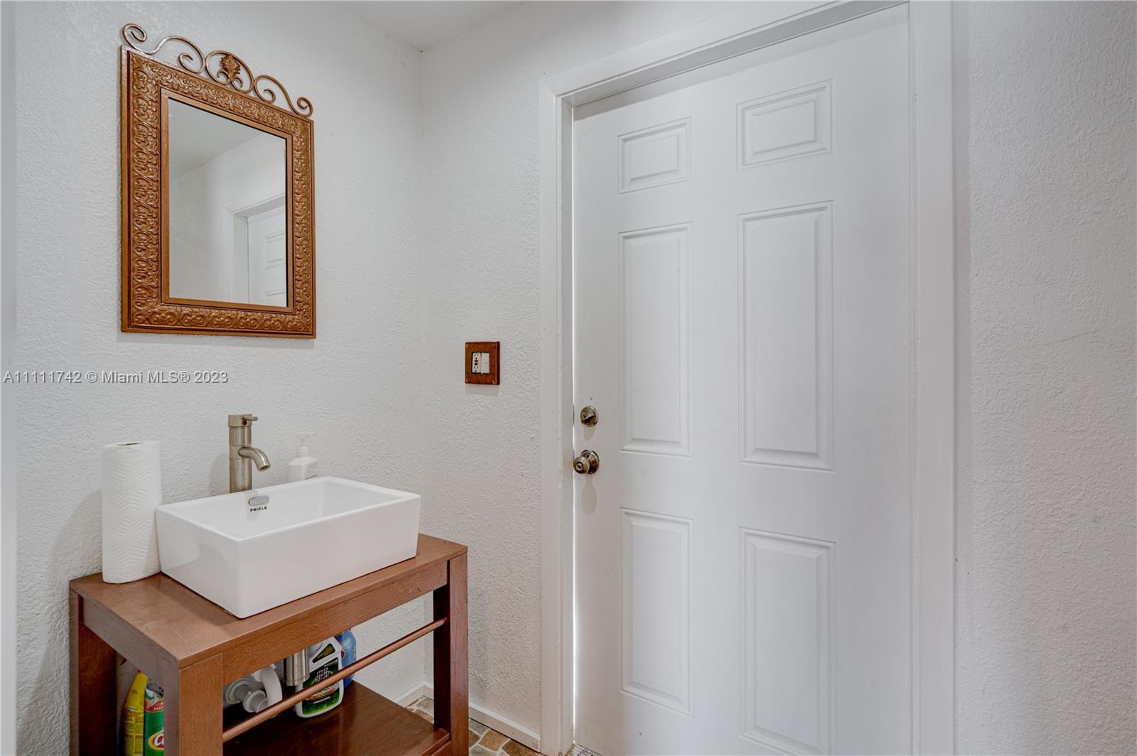 2280 SW 154th Ave, Davie, FL 33326, 4 Bedrooms Bedrooms, ,2 BathroomsBathrooms,Residential,For Sale,154th Ave,A11111742