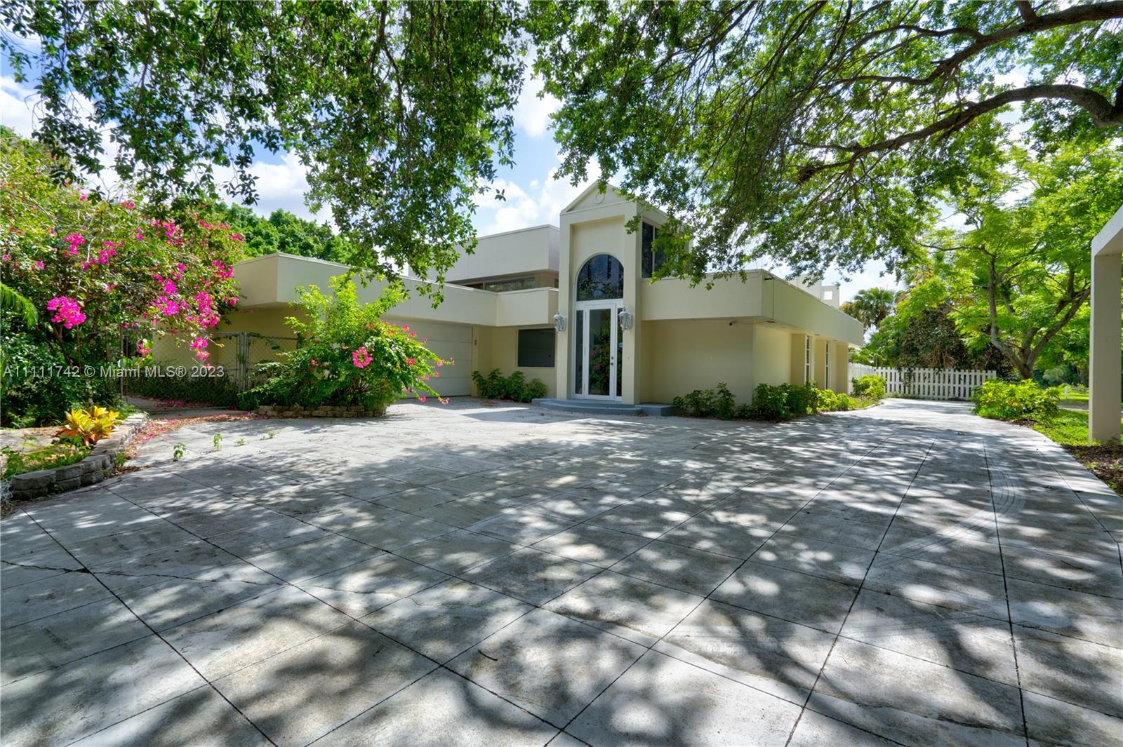 2280 SW 154th Ave, Davie, FL 33326, 4 Bedrooms Bedrooms, ,2 BathroomsBathrooms,Residential,For Sale,154th Ave,A11111742