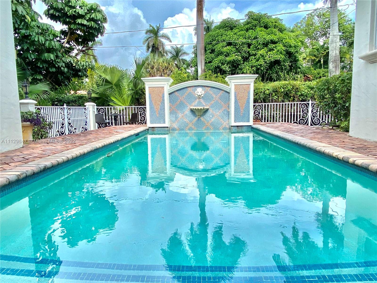 Hollywood, Florida 33019, 5 Bedrooms Bedrooms, ,3 BathroomsBathrooms,Residentiallease,For Rent,A11129847