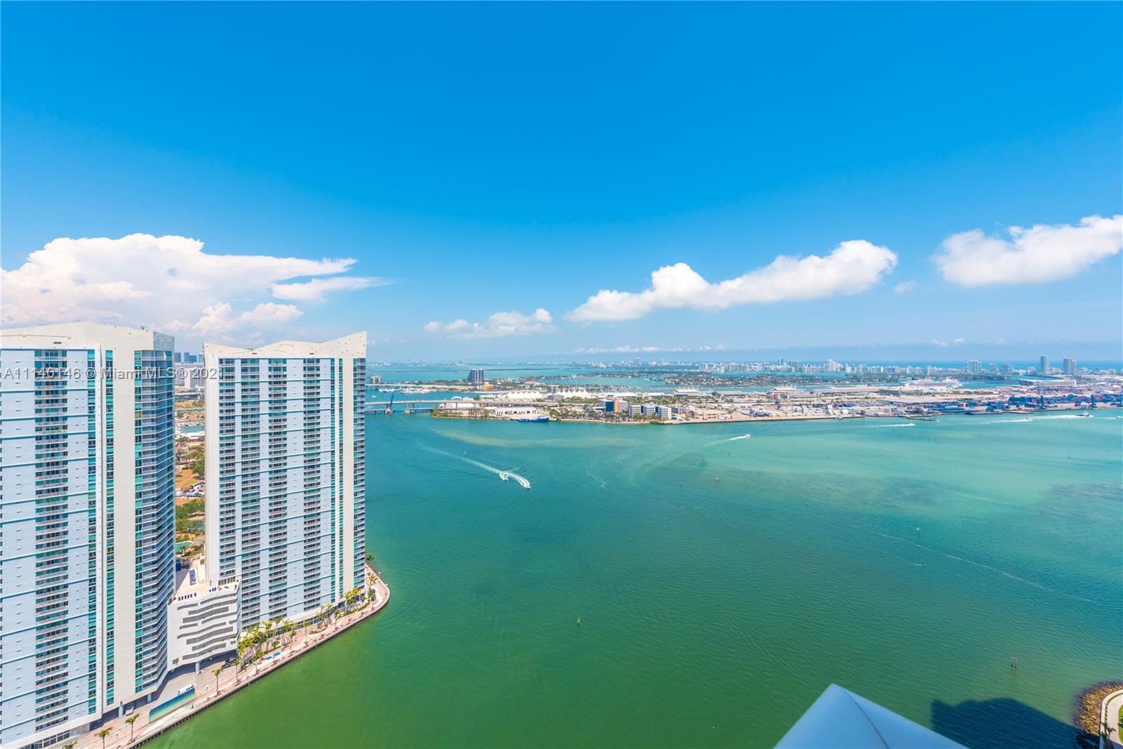 900 Brickell Key Blvd PH3402, Miami, FL 33131, 4 Bedrooms Bedrooms, ,5 BathroomsBathrooms,Residential,For Sale,Brickell Key Blvd,A11140146
