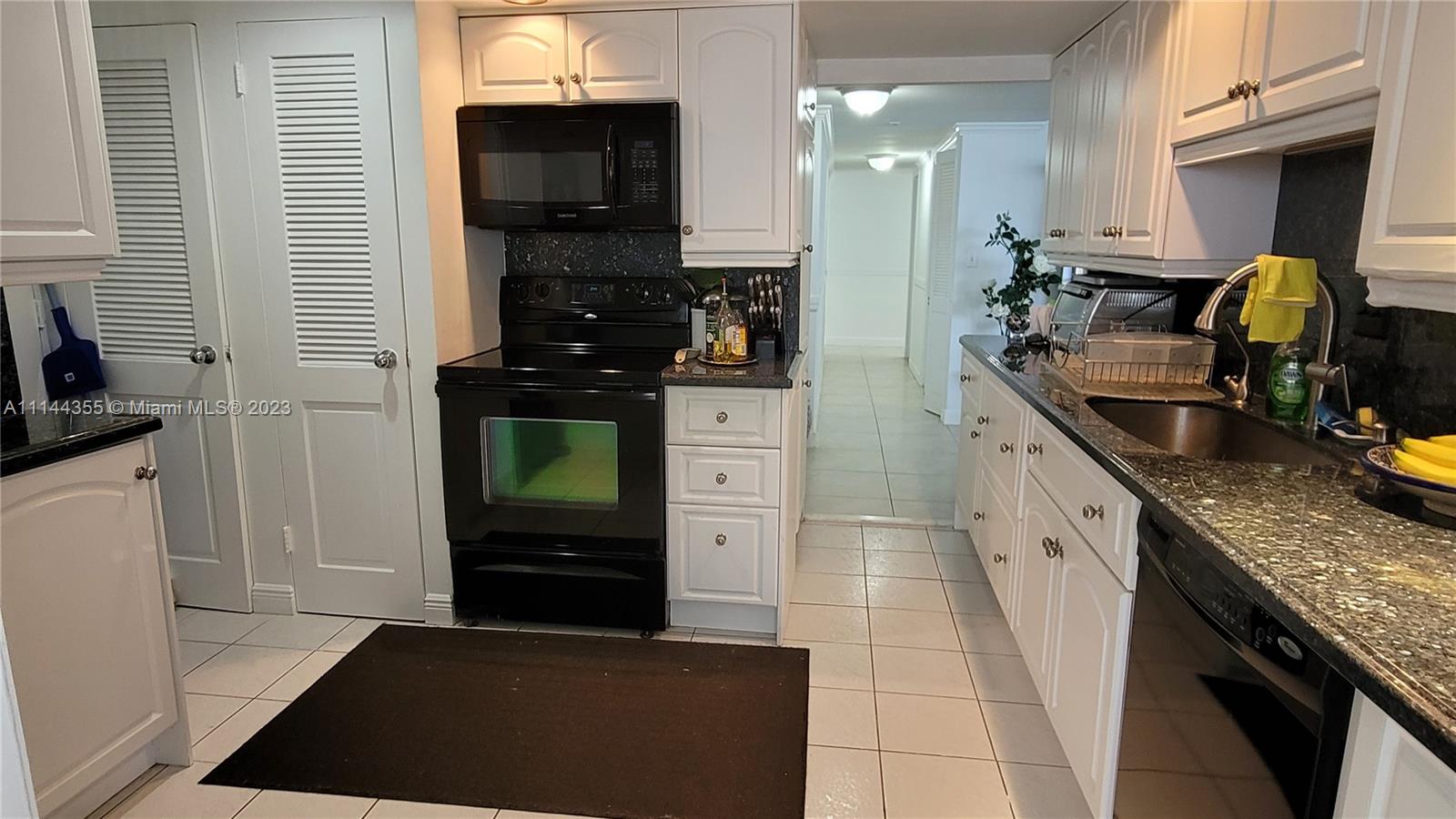 3430 Galt Ocean Dr, Fort Lauderdale, FL, 33308 United States, 2 Bedrooms Bedrooms, ,2 BathroomsBathrooms,Residential,For Sale,Galt Ocean Dr,A11144355