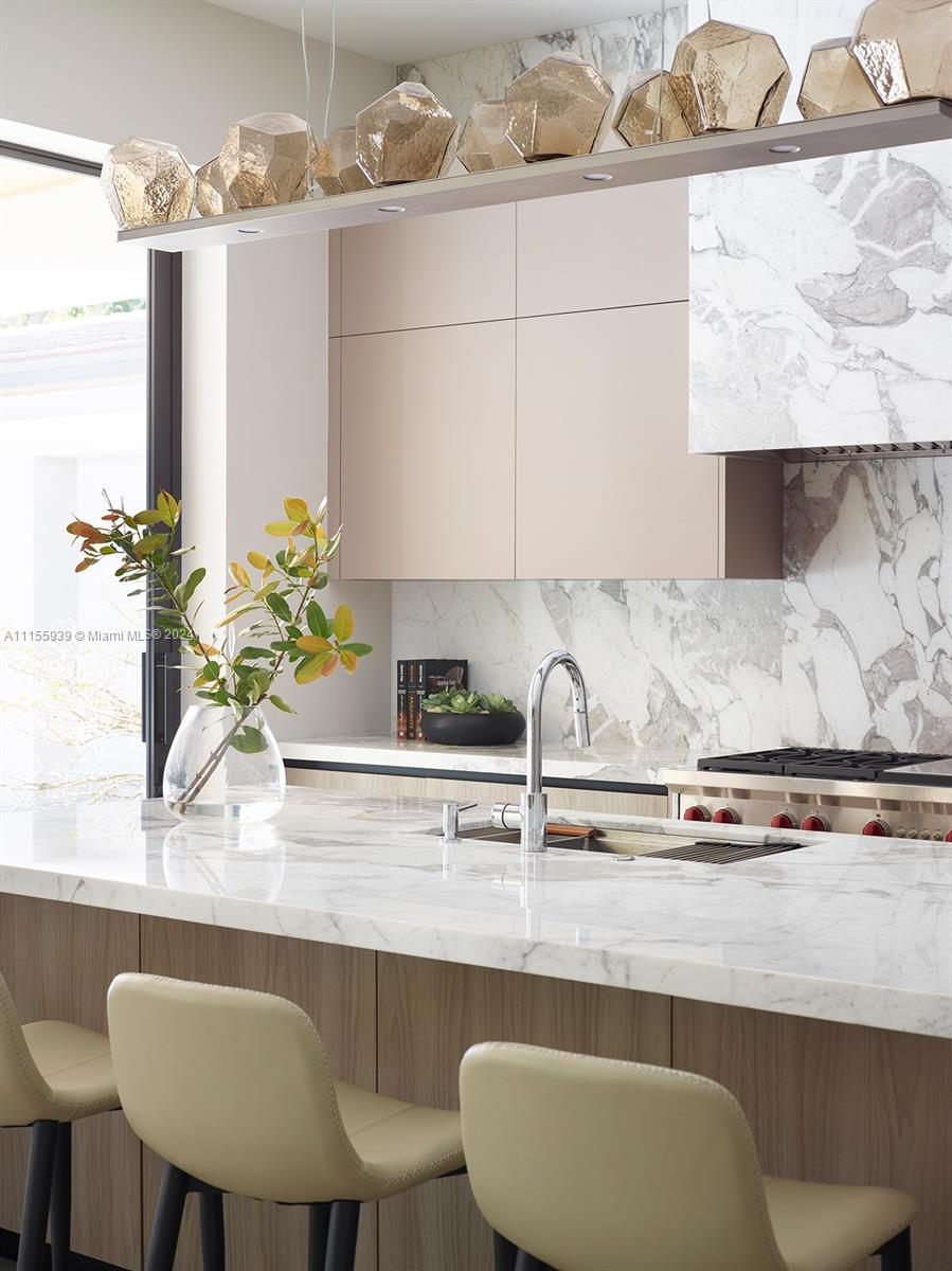 12505 Vista Ln, Pinecrest, FL 33156, 7 Bedrooms Bedrooms, ,8 BathroomsBathrooms,Residential,For Sale,Vista Ln,A11155939