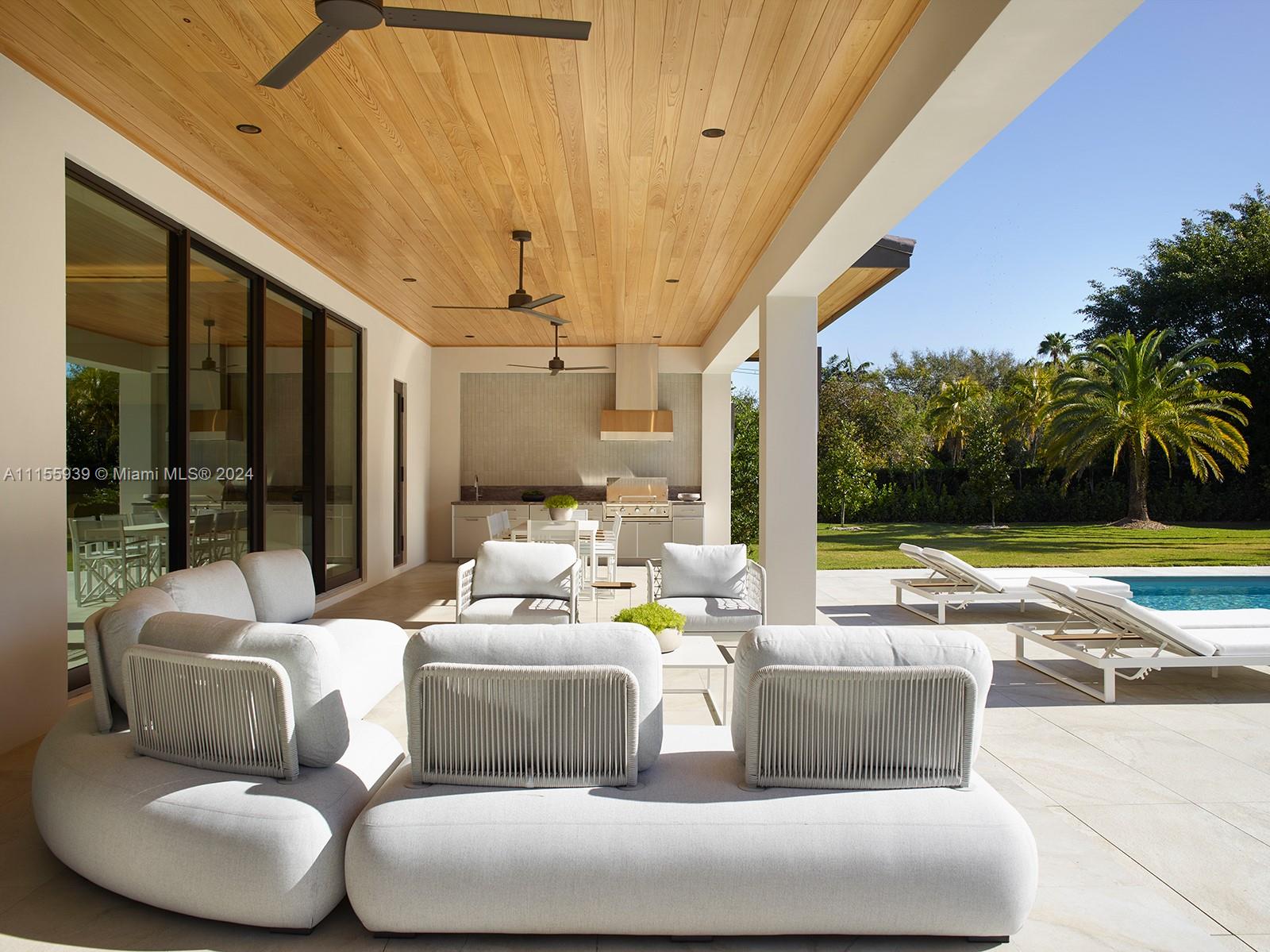 12505 Vista Ln, Pinecrest, FL 33156, 7 Bedrooms Bedrooms, ,8 BathroomsBathrooms,Residential,For Sale,Vista Ln,A11155939