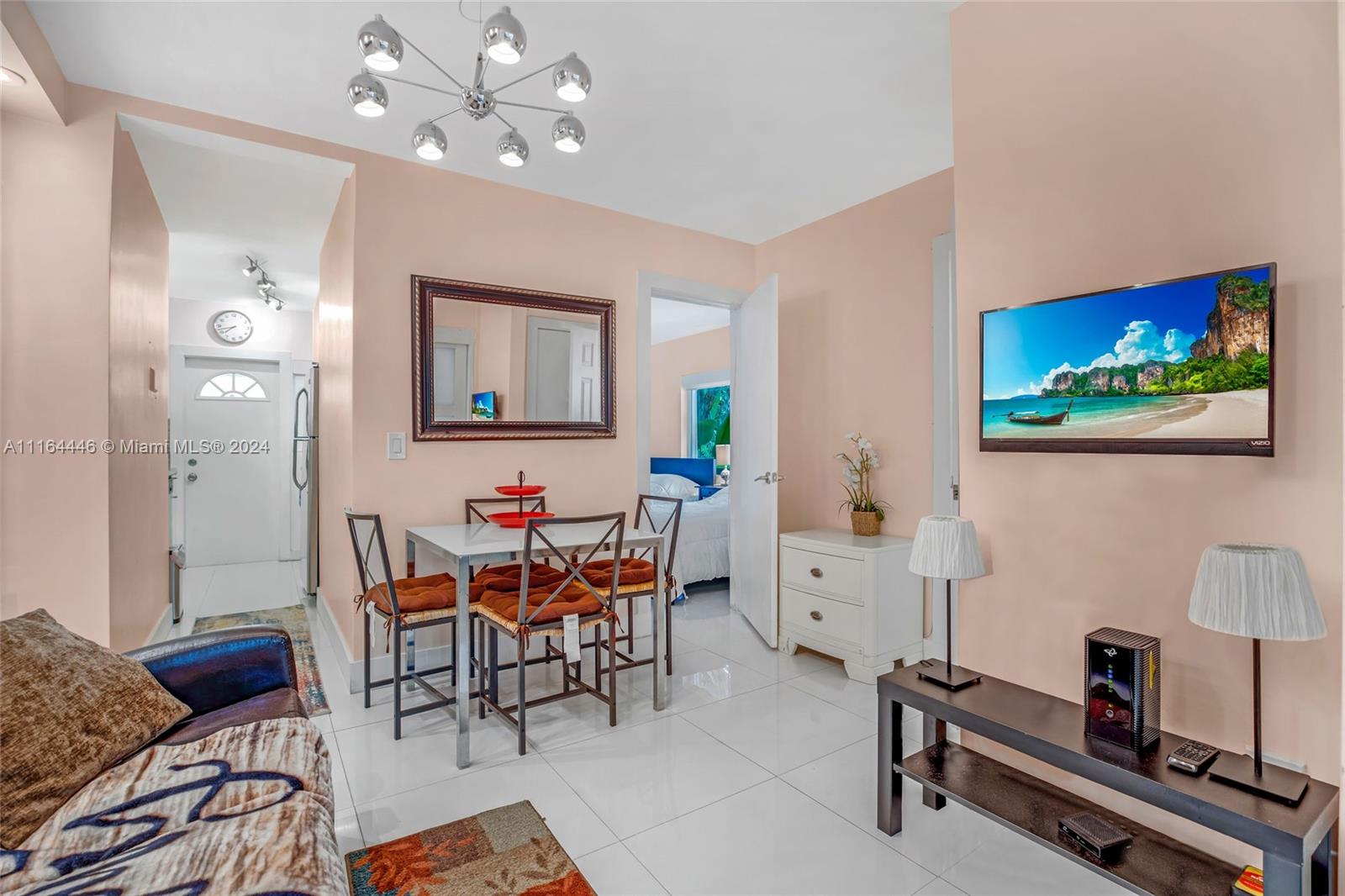 1135 Euclid Ave 101, Miami Beach, Florida 33139, 2 Bedrooms Bedrooms, ,1 BathroomBathrooms,Residential,For Sale,1135 Euclid Ave 101,A11164446