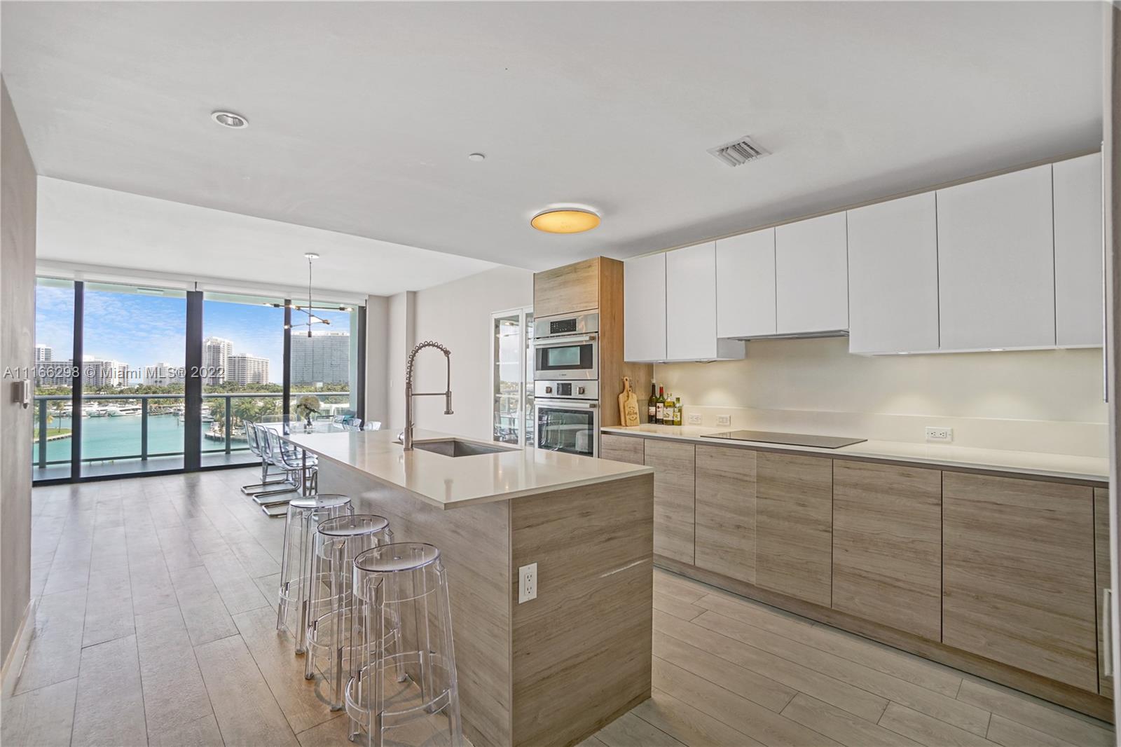 10201 BAY HARBOUR, Bay Harbor Islands, FL, 33154 United States, 4 Bedrooms Bedrooms, ,3 BathroomsBathrooms,Residential,For Sale,BAY HARBOUR,A11166298