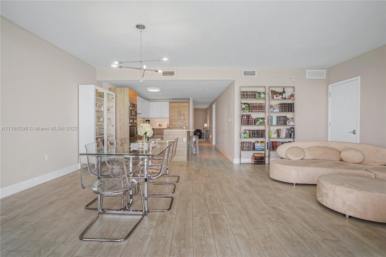 10201 BAY HARBOUR, Bay Harbor Islands, FL, 33154 United States, 4 Bedrooms Bedrooms, ,3 BathroomsBathrooms,Residential,For Sale,BAY HARBOUR,A11166298