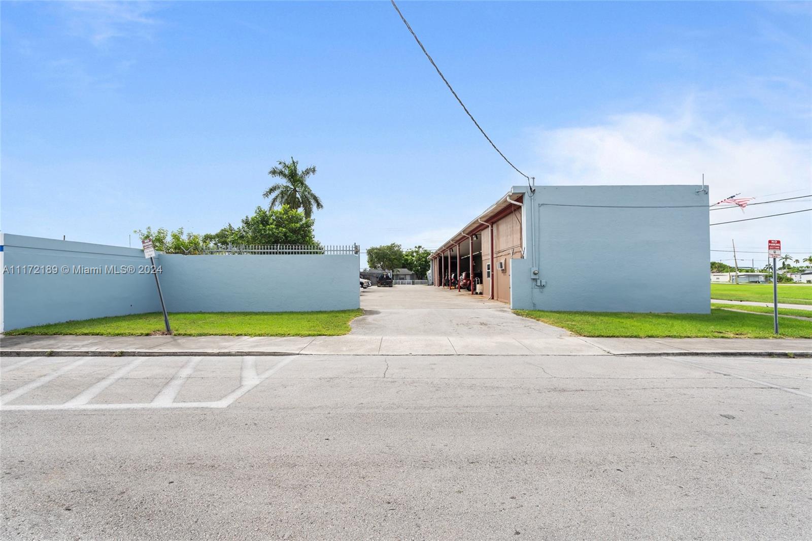 105 NE 1st RD, Homestead, Florida 33030, ,Commercialsale,For Sale,105 NE 1st RD,A11172189