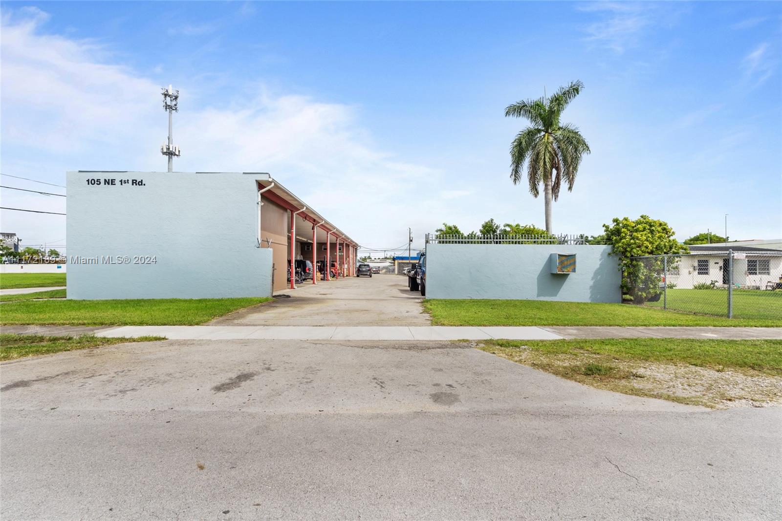 105 NE 1st RD, Homestead, Florida 33030, ,Commercialsale,For Sale,105 NE 1st RD,A11172189