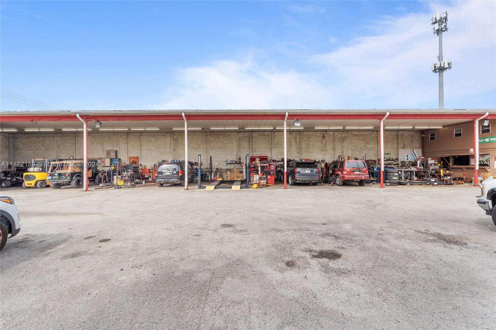 105 NE 1st RD, Homestead, Florida 33030, ,Commercialsale,For Sale,105 NE 1st RD,A11172189