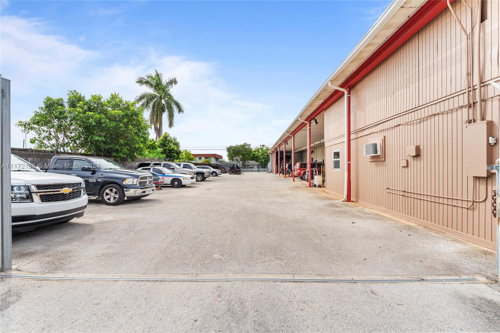 105 NE 1st RD, Homestead, Florida 33030, ,Commercialsale,For Sale,105 NE 1st RD,A11172189