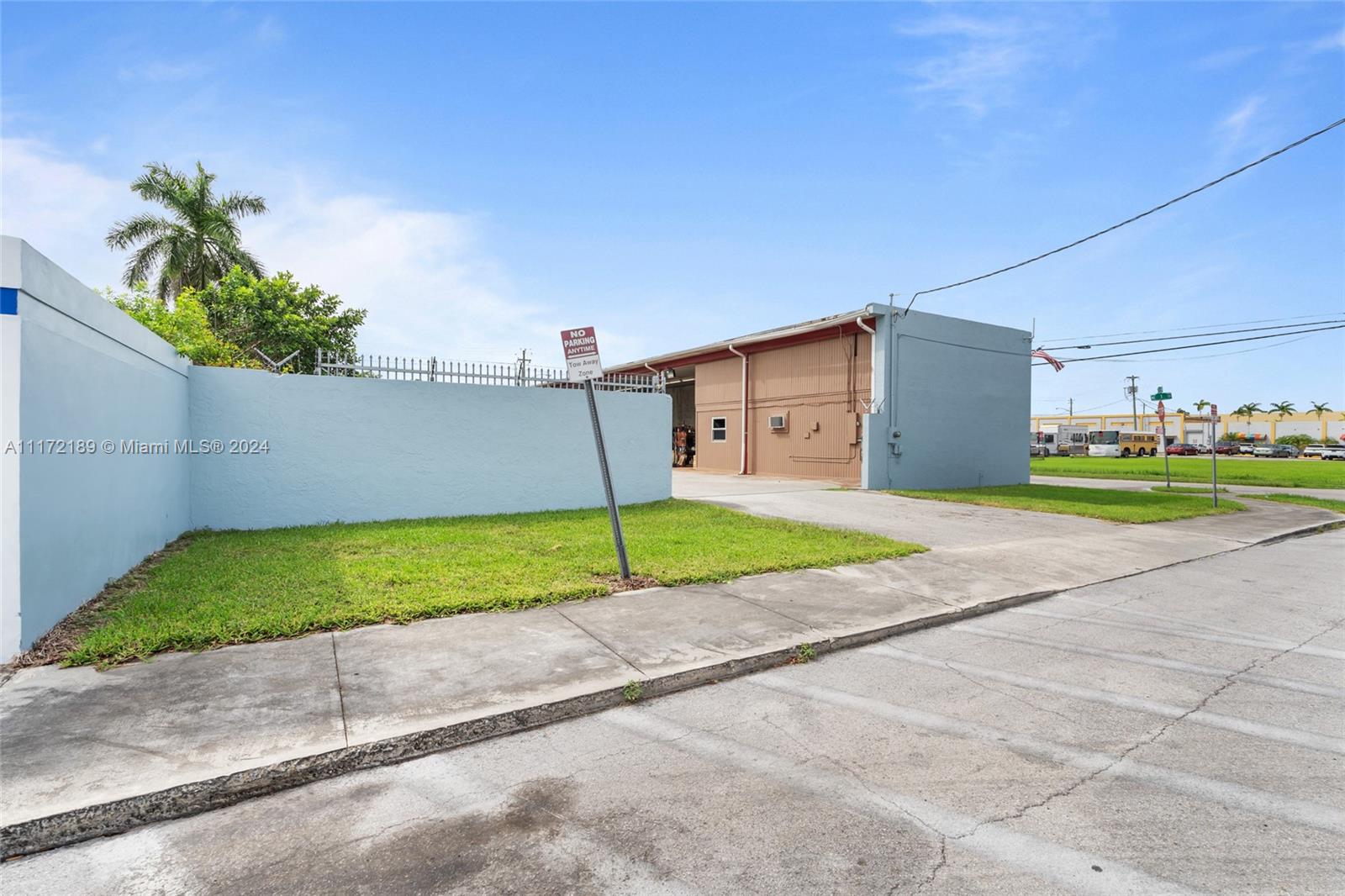 105 NE 1st RD, Homestead, Florida 33030, ,Commercialsale,For Sale,105 NE 1st RD,A11172189