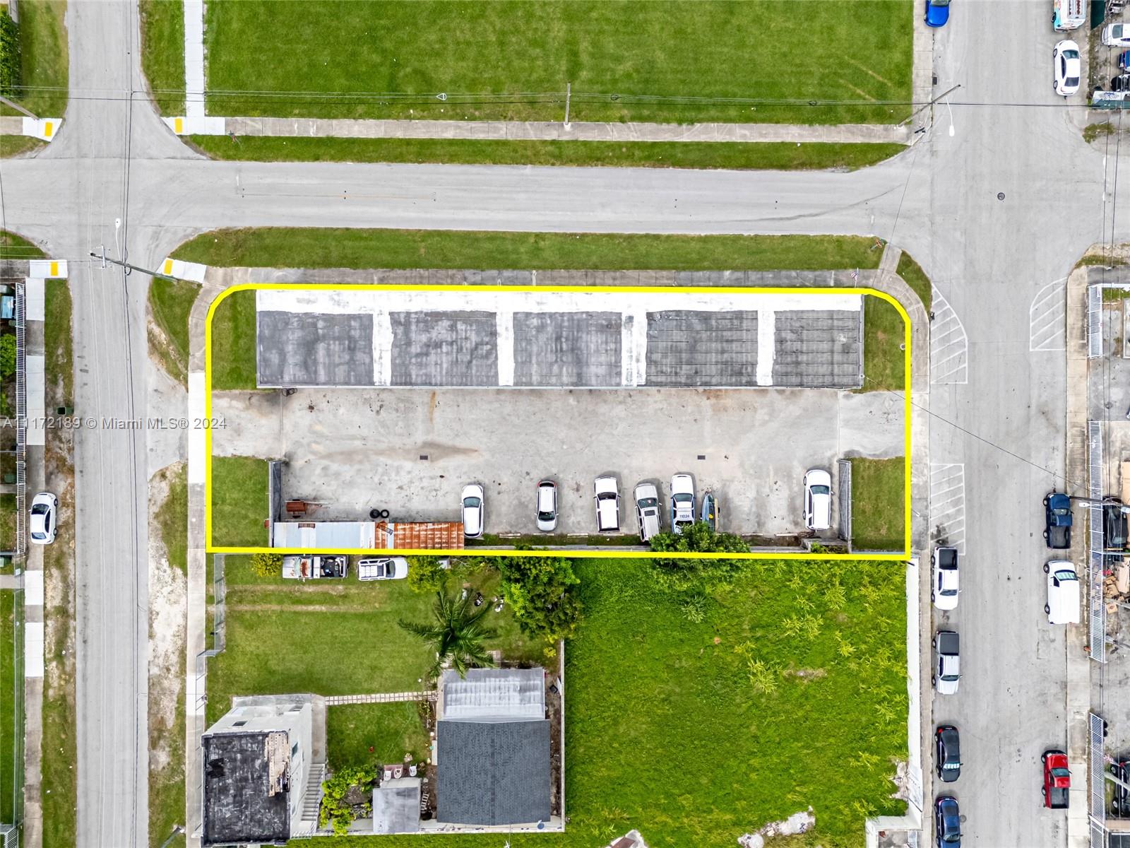 105 NE 1st RD, Homestead, Florida 33030, ,Commercialsale,For Sale,105 NE 1st RD,A11172189
