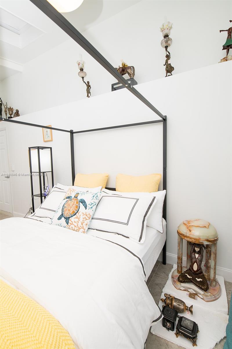 2738 29th St, Lighthouse Point, FL, 33064 United States, 6 Bedrooms Bedrooms, ,5 BathroomsBathrooms,Residential,For Sale,29th St,A11180945