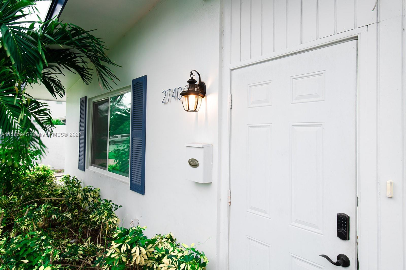 2738 29th St, Lighthouse Point, FL, 33064 United States, 6 Bedrooms Bedrooms, ,5 BathroomsBathrooms,Residential,For Sale,29th St,A11180945