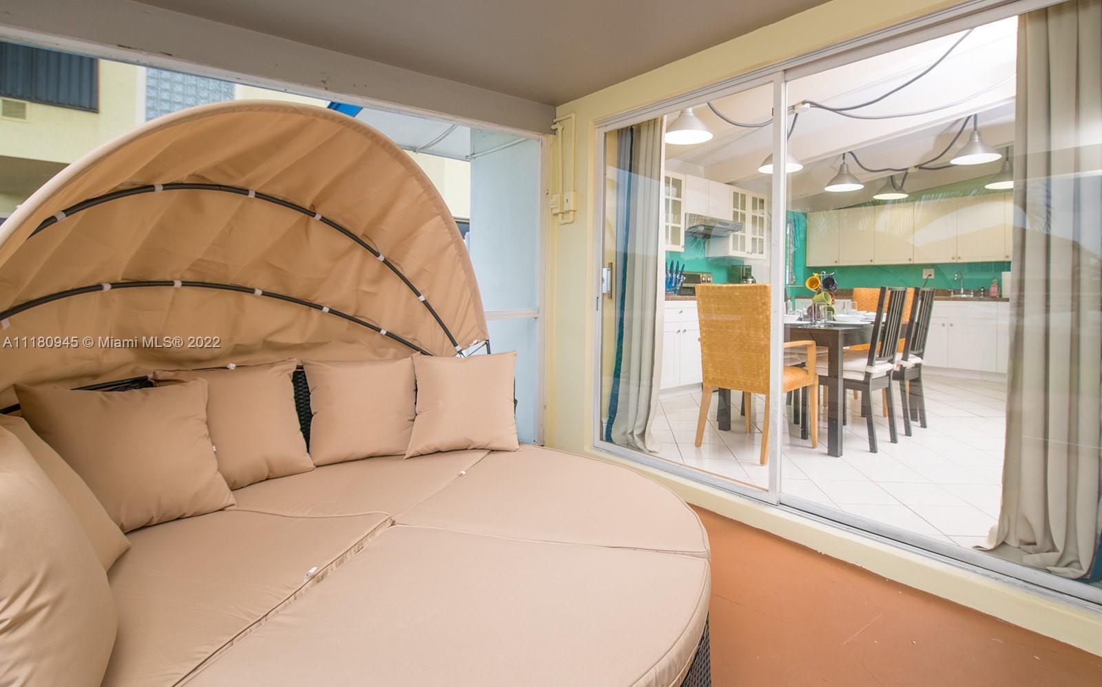 2738 29th St, Lighthouse Point, FL, 33064 United States, 6 Bedrooms Bedrooms, ,5 BathroomsBathrooms,Residential,For Sale,29th St,A11180945