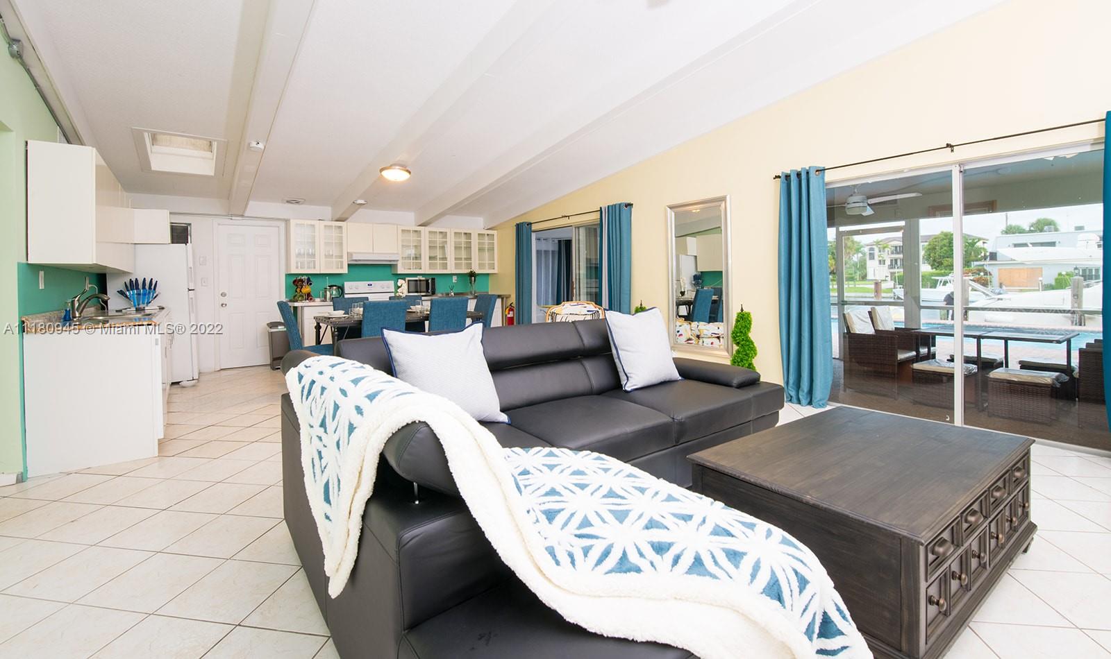 2738 29th St, Lighthouse Point, FL, 33064 United States, 6 Bedrooms Bedrooms, ,5 BathroomsBathrooms,Residential,For Sale,29th St,A11180945