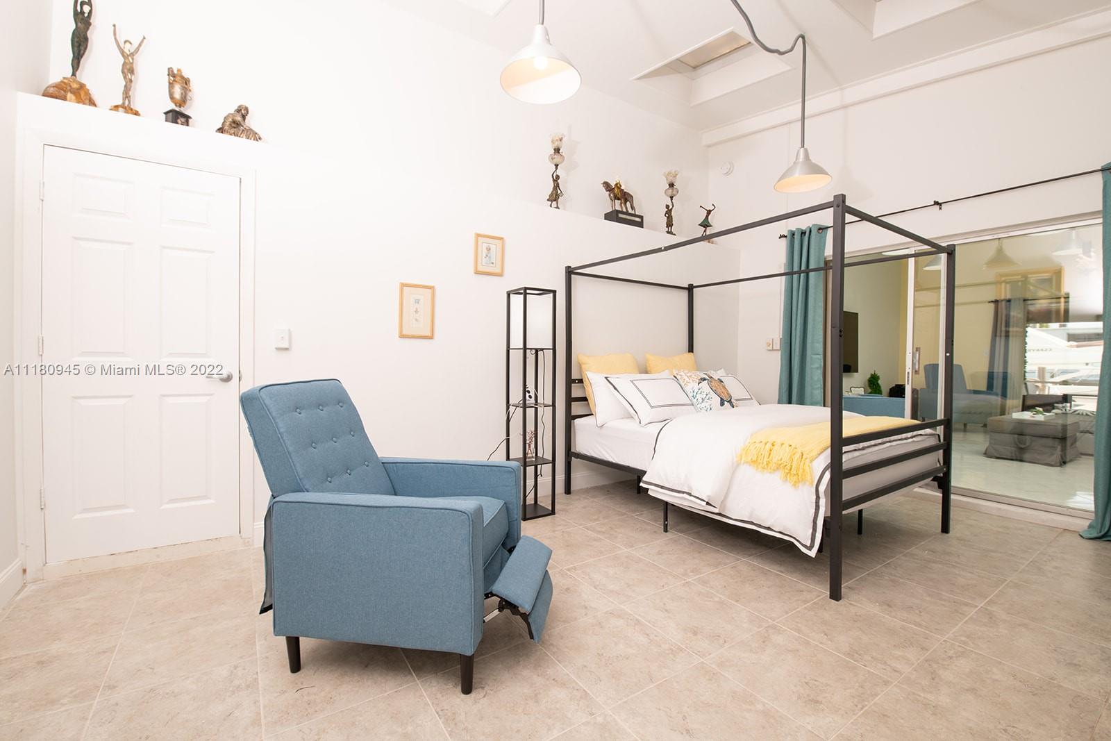 2738 29th St, Lighthouse Point, FL, 33064 United States, 6 Bedrooms Bedrooms, ,5 BathroomsBathrooms,Residential,For Sale,29th St,A11180945