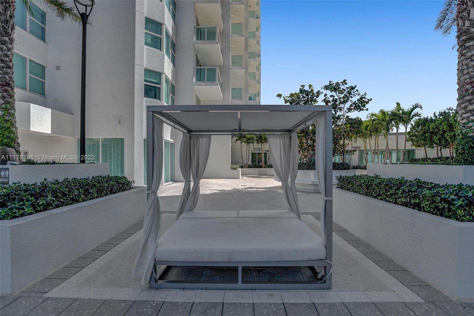 3201 183rd St, Aventura, FL, 33160 United States, 3 Bedrooms Bedrooms, ,3 BathroomsBathrooms,Residential,For Sale,183rd St,A11178196