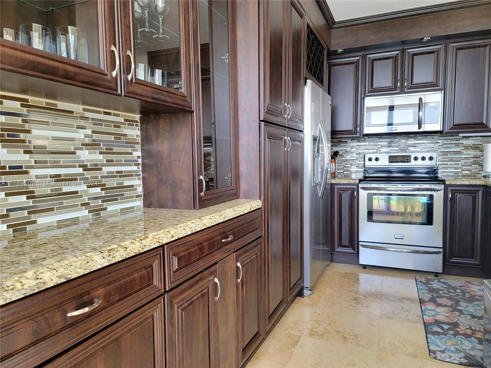 3505 S Ocean Dr 412, Hollywood, Florida 33019, 2 Bedrooms Bedrooms, ,2 BathroomsBathrooms,Residentiallease,For Rent,3505 S Ocean Dr 412,A11189009