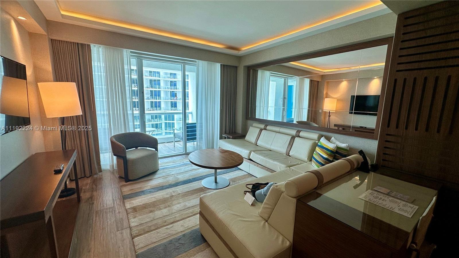 551 N Fort Lauderdale Beach Blvd H1510, Fort Lauderdale, FL 33304, ,1 BathroomBathrooms,Residential,For Sale,Fort Lauderdale Beach Blvd,A11192224