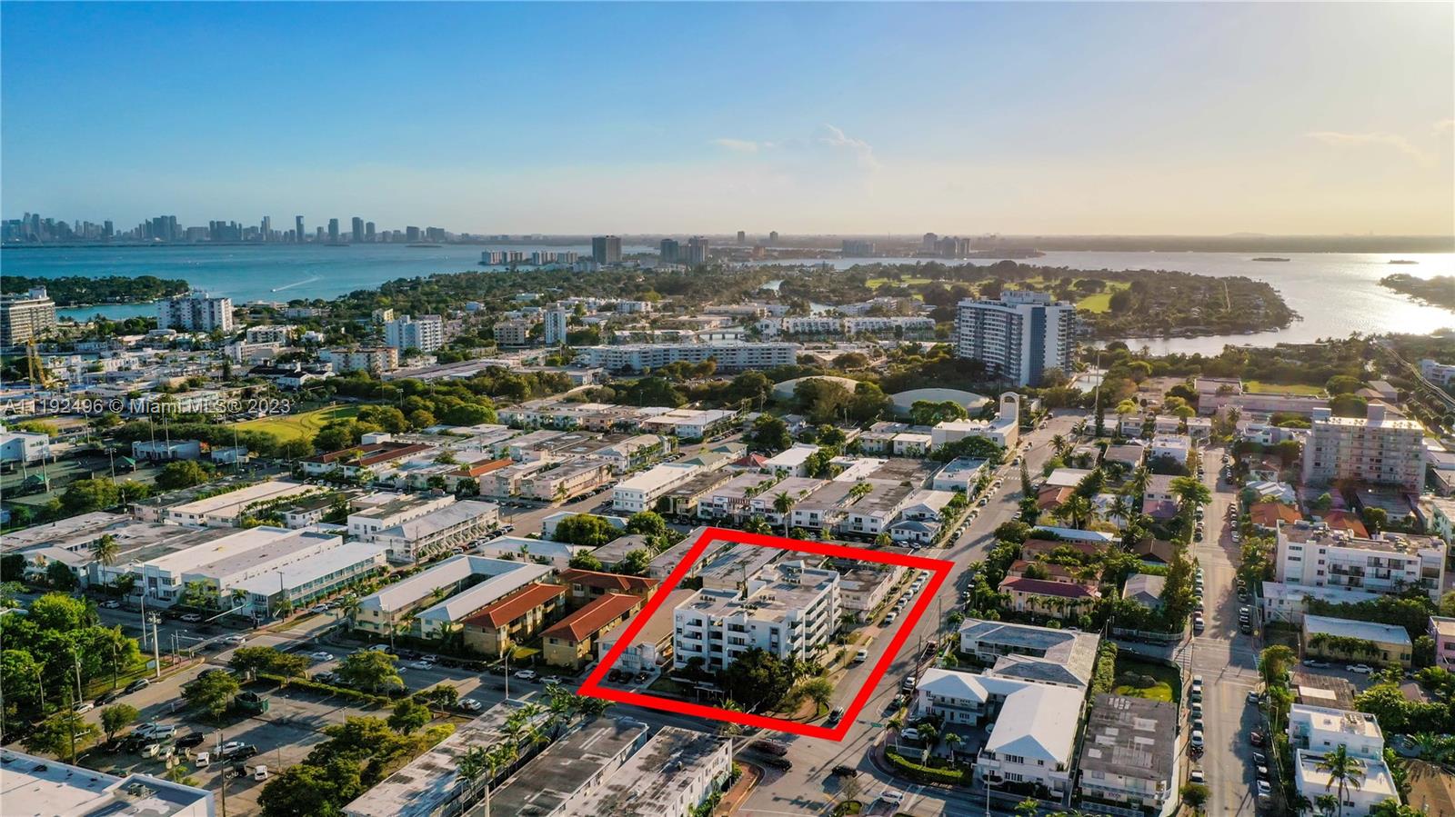 7440 Harding Ave 503, Miami Beach, FL 33141, 1 Bedroom Bedrooms, ,1 BathroomBathrooms,Residential,For Sale,Harding Ave,A11192496