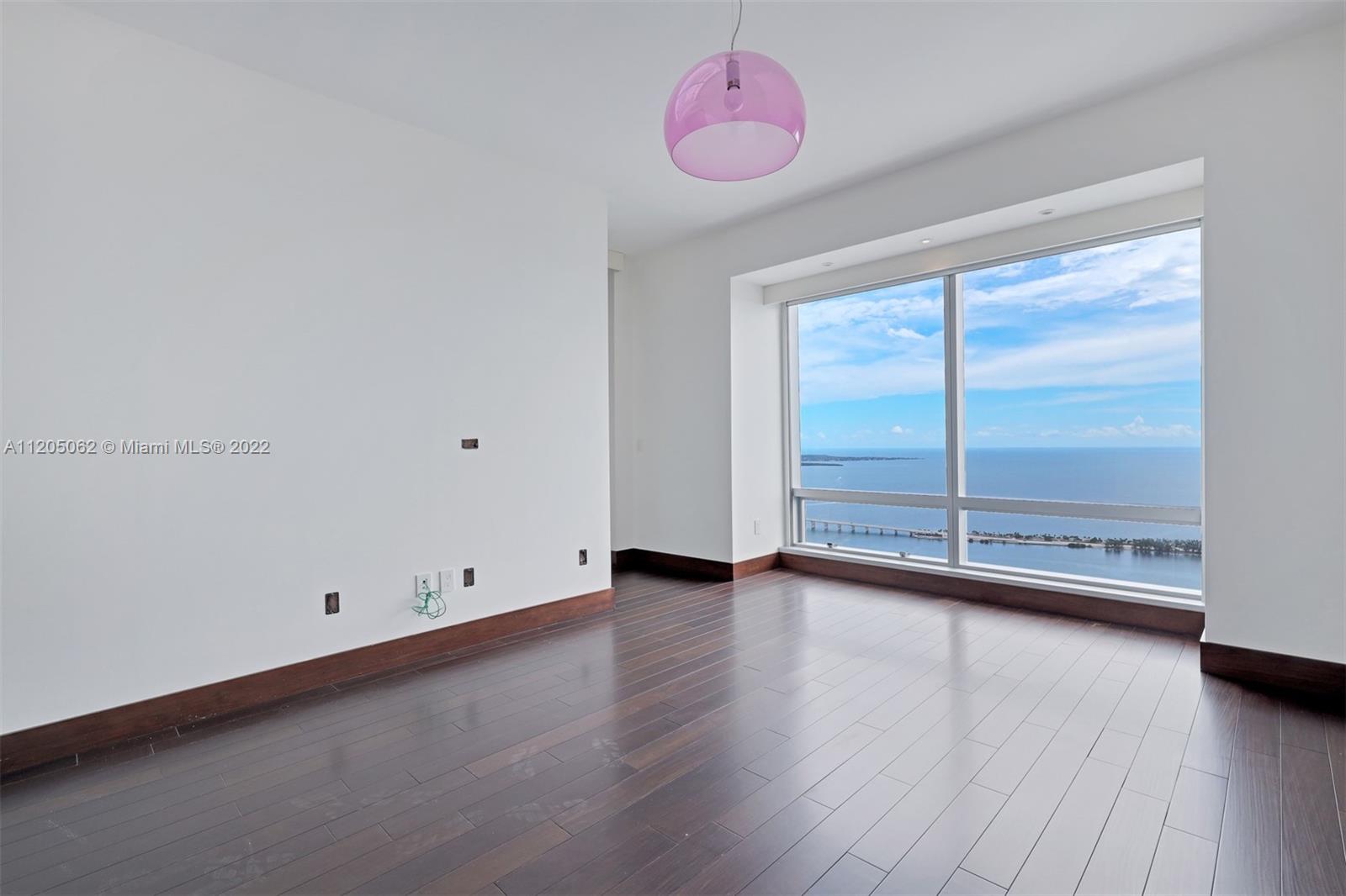 1425 Brickell Ave 63F, Miami, FL 33131, 3 Bedrooms Bedrooms, ,4 BathroomsBathrooms,Residential,For Sale,Brickell Ave,A11205062