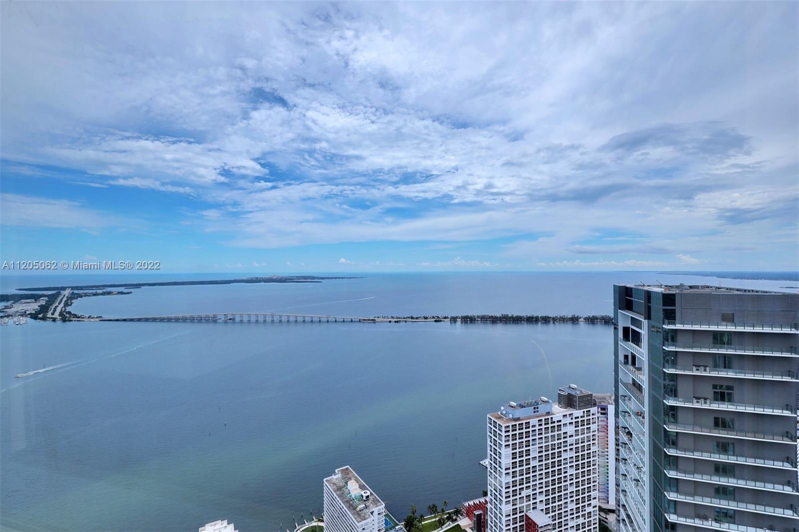 1425 Brickell Ave 63F, Miami, FL 33131, 3 Bedrooms Bedrooms, ,4 BathroomsBathrooms,Residential,For Sale,Brickell Ave,A11205062
