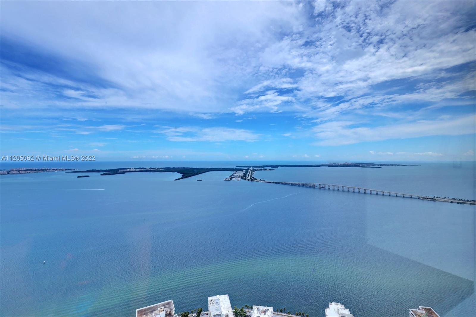 1425 Brickell Ave 63F, Miami, FL 33131, 3 Bedrooms Bedrooms, ,4 BathroomsBathrooms,Residential,For Sale,Brickell Ave,A11205062