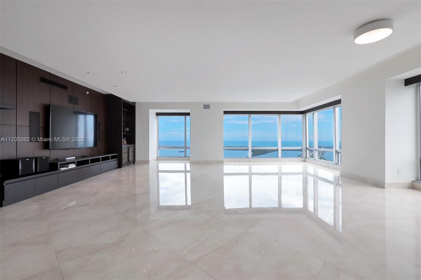 1425 Brickell Ave 63F, Miami, FL 33131, 3 Bedrooms Bedrooms, ,4 BathroomsBathrooms,Residential,For Sale,Brickell Ave,A11205062