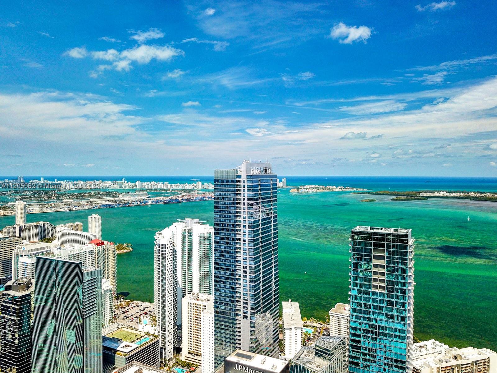 1425 Brickell Ave 63F, Miami, FL 33131, 3 Bedrooms Bedrooms, ,4 BathroomsBathrooms,Residential,For Sale,Brickell Ave,A11205062