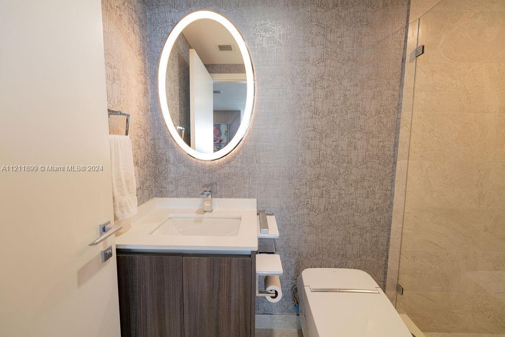 488 NE 18th St 5012, Miami, Florida 33132, 3 Bedrooms Bedrooms, ,4 BathroomsBathrooms,Residential,For Sale,488 NE 18th St 5012,A11211899