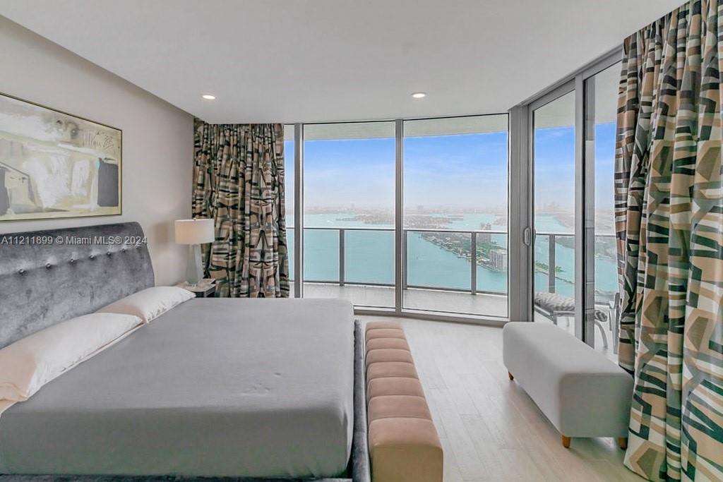 488 NE 18th St 5012, Miami, Florida 33132, 3 Bedrooms Bedrooms, ,4 BathroomsBathrooms,Residential,For Sale,488 NE 18th St 5012,A11211899