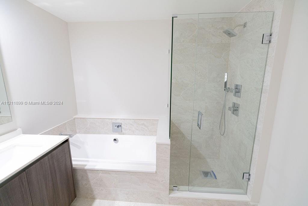 3rd bathroom inside bedroom