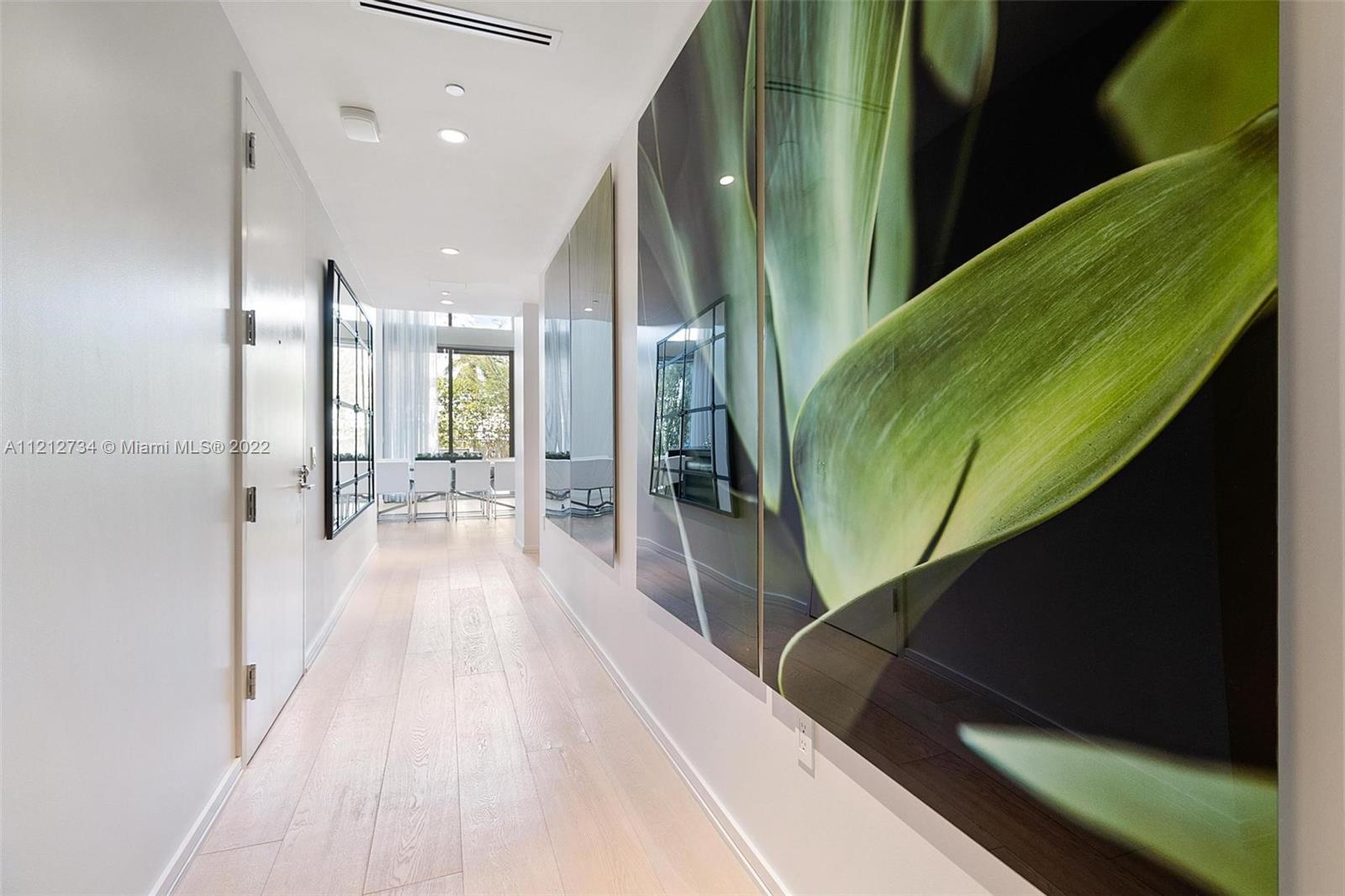 300 Collins Ave, Miami Beach, FL, 33139 United States, 3 Bedrooms Bedrooms, ,3 BathroomsBathrooms,Residential,For Sale,Collins Ave,A11212734