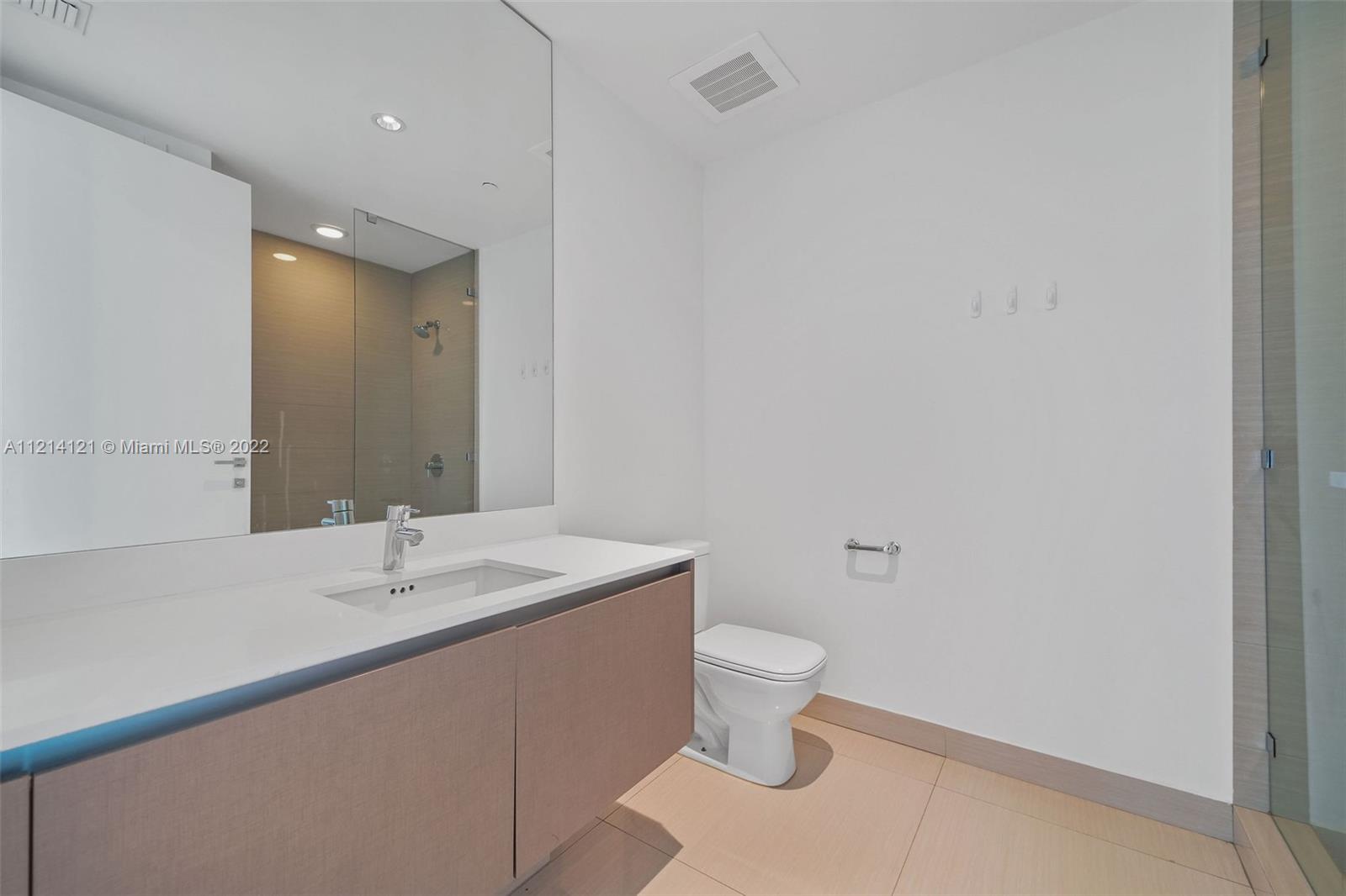 3250 NE 188th St LPH07, Aventura, FL 33180, 4 Bedrooms Bedrooms, ,4 BathroomsBathrooms,Residential,For Sale,188th St,A11214121