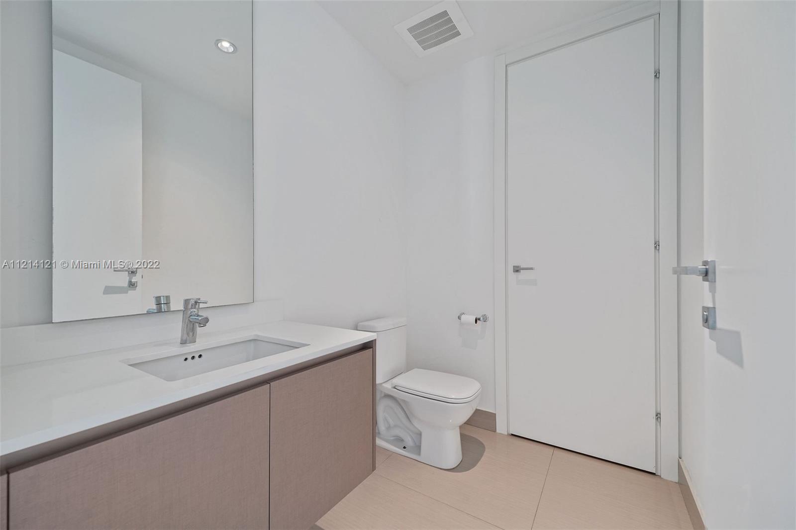 3250 NE 188th St LPH07, Aventura, FL 33180, 4 Bedrooms Bedrooms, ,4 BathroomsBathrooms,Residential,For Sale,188th St,A11214121