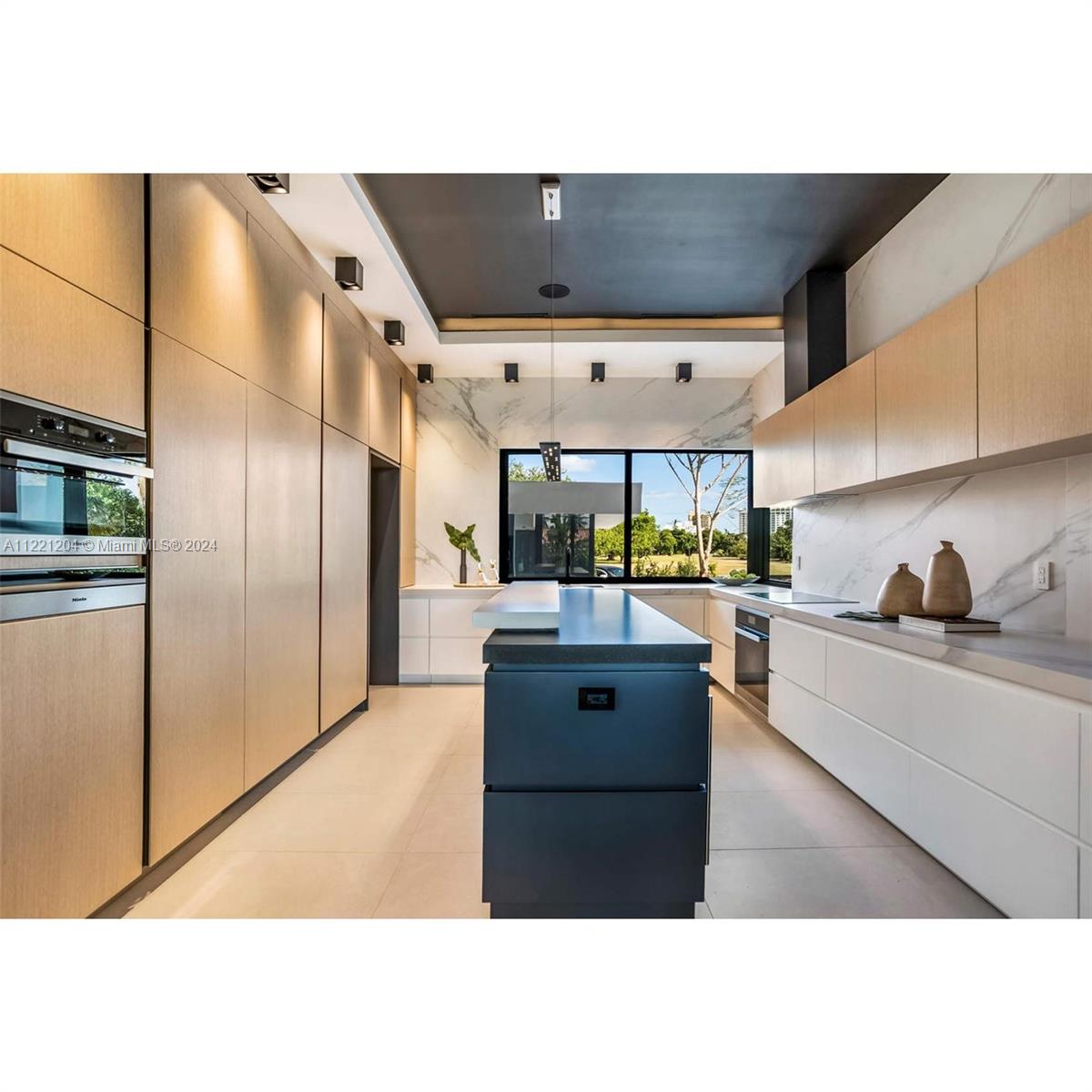 2456 Prairie Ave, Miami Beach, FL, 33140 United States, 6 Bedrooms Bedrooms, ,6 BathroomsBathrooms,Residential,For Sale,Prairie Ave,A11221204